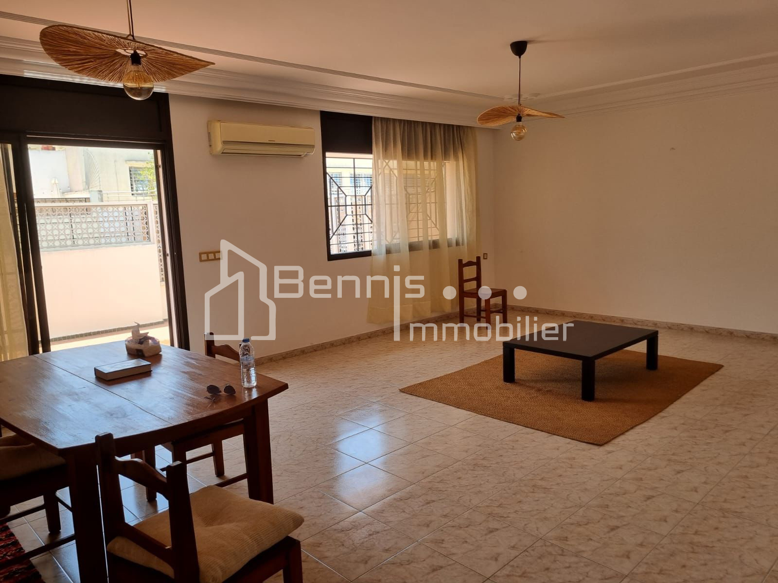 Villa à Louer Habitation ou Bureaux